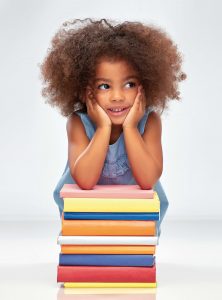 Maedchen schulbuch pur